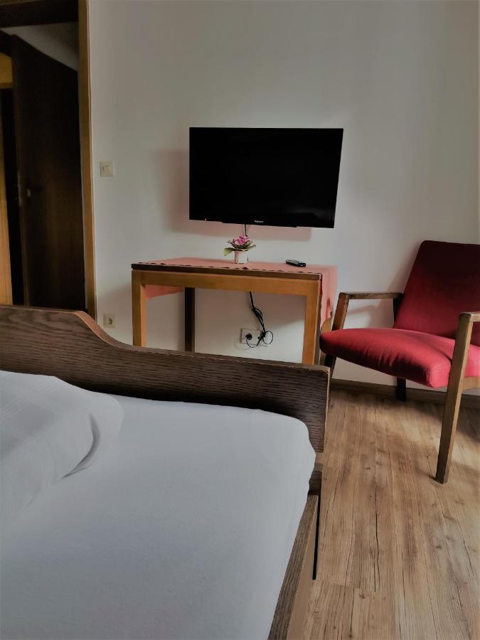 Hotel Gruener Baum - Hotel Im Murgtal, Schwarzwald فايزينباخ المظهر الخارجي الصورة